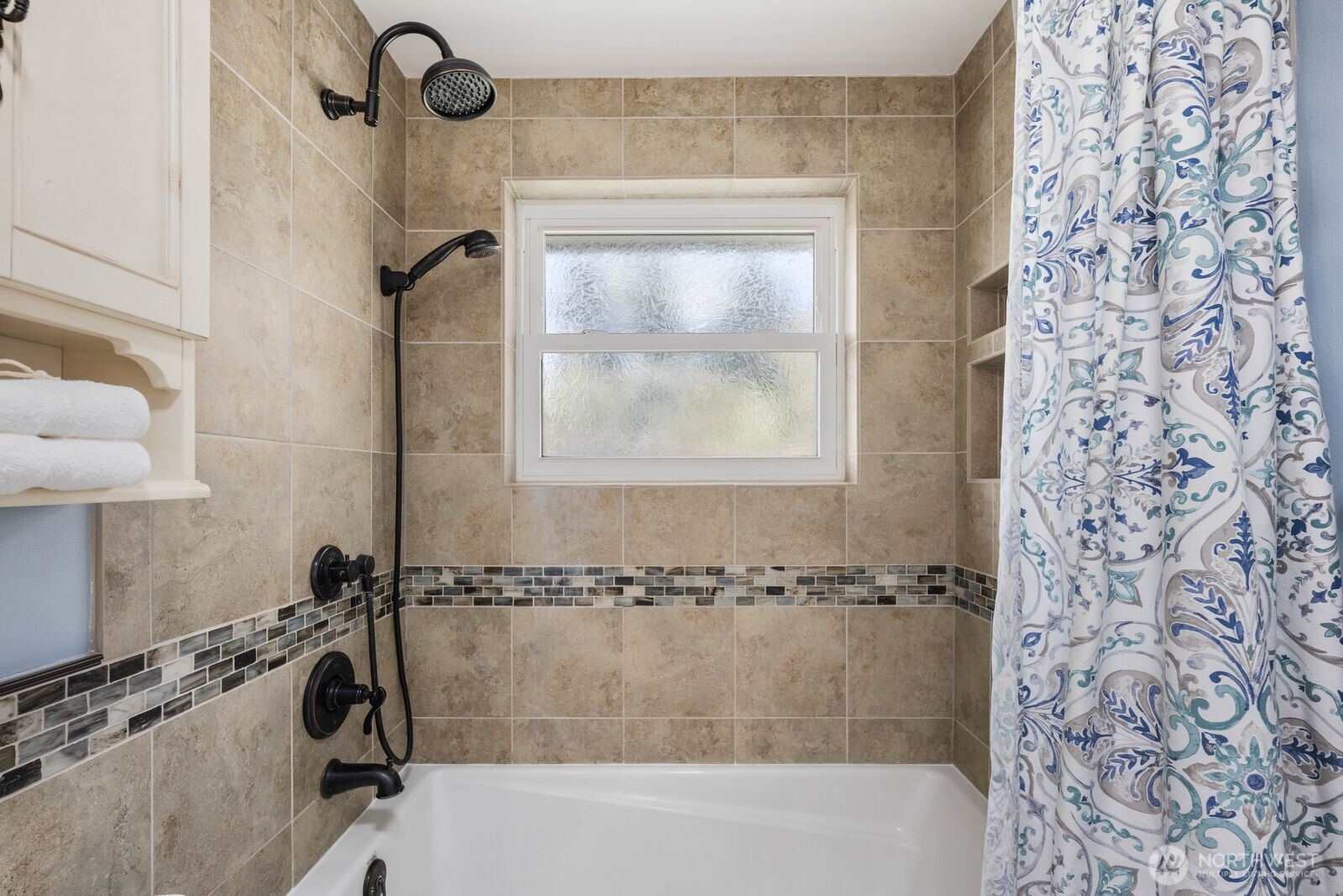 23130 83rd Avenue W, Edmonds, WA 98026