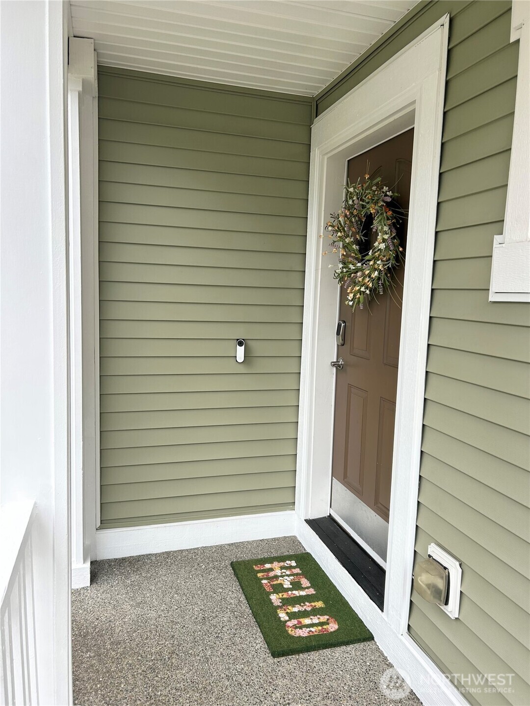 2817 Hannen Street , Dupont, WA 98327-8747
