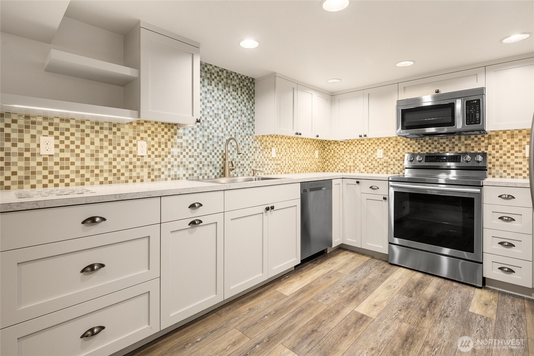 1018 NE 62nd Street , Seattle, WA 98115