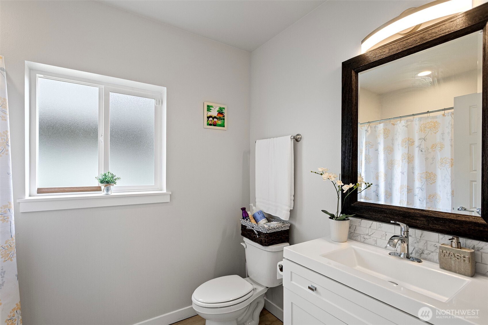 9251 S Park Avenue , Tacoma, WA 98444