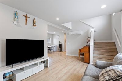 9251 S Park Avenue , Tacoma, WA 98444 - Photo 17