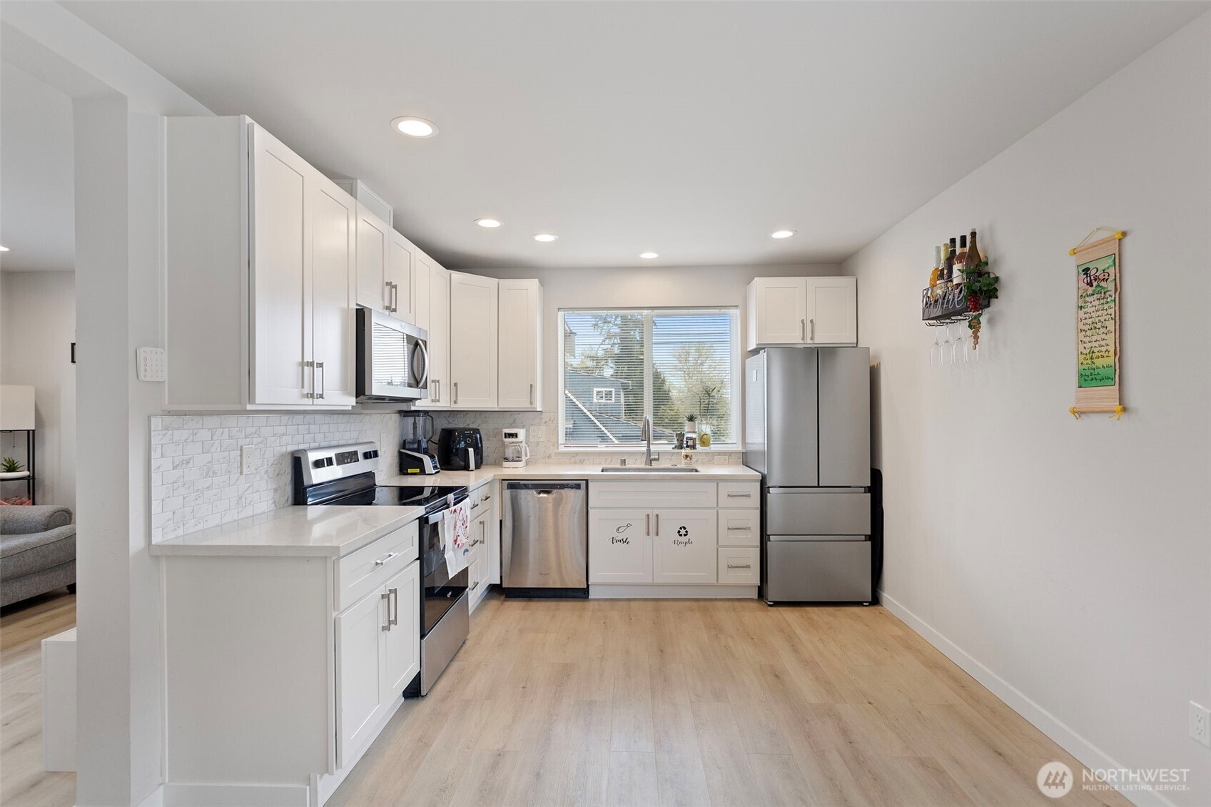 9251 S Park Avenue , Tacoma, WA 98444