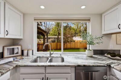 11817 SE 322nd Place , Auburn, WA 98092 - Photo 17