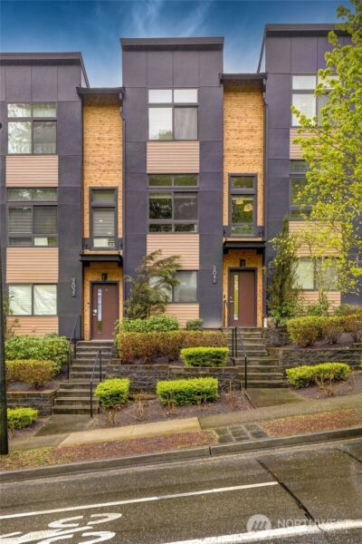 2041 NW Talus Drive #6, Issaquah, WA 98027 - Photo 1