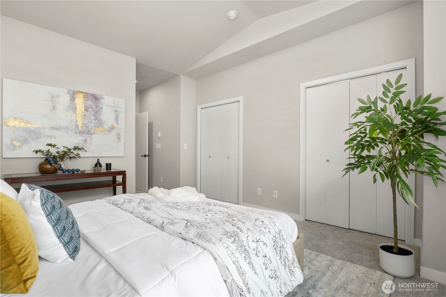 2041 NW Talus Drive #6, Issaquah, WA 98027