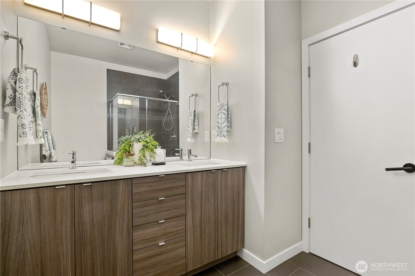 2041 NW Talus Drive #6, Issaquah, WA 98027