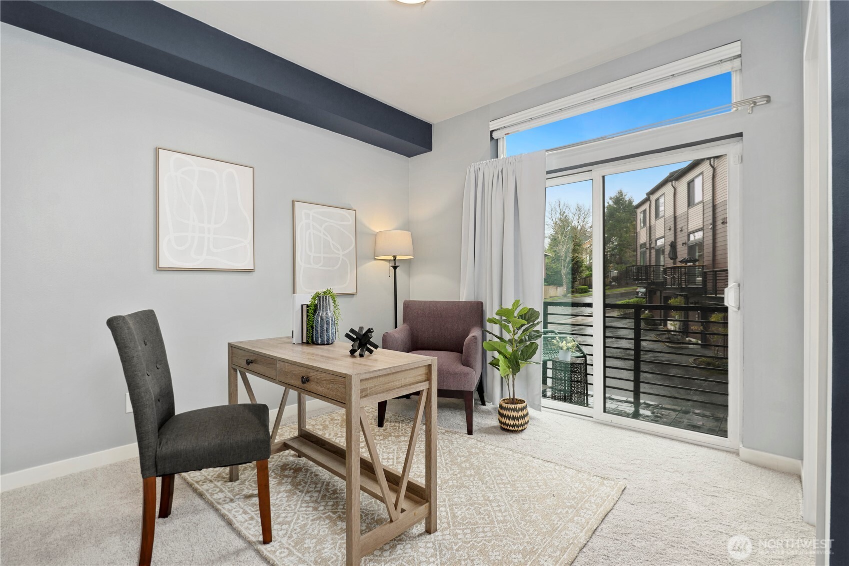 2041 NW Talus Drive #6, Issaquah, WA 98027