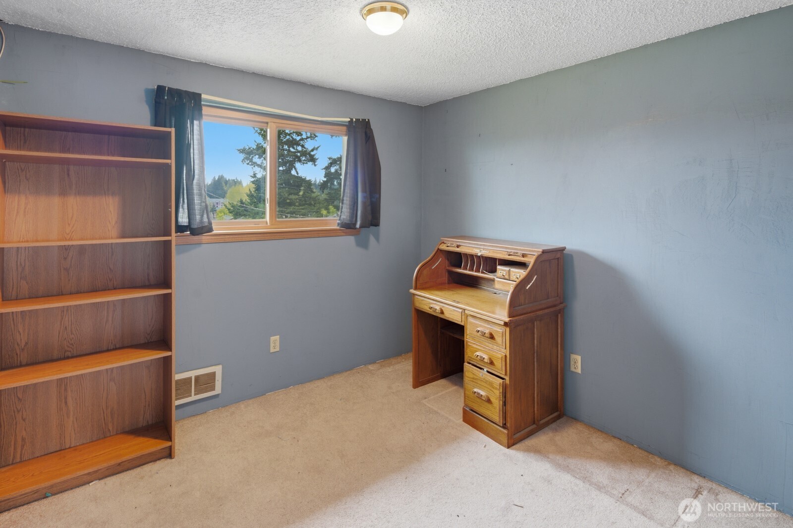 1925 107th Drive SE, Lake Stevens, WA 98258-2008