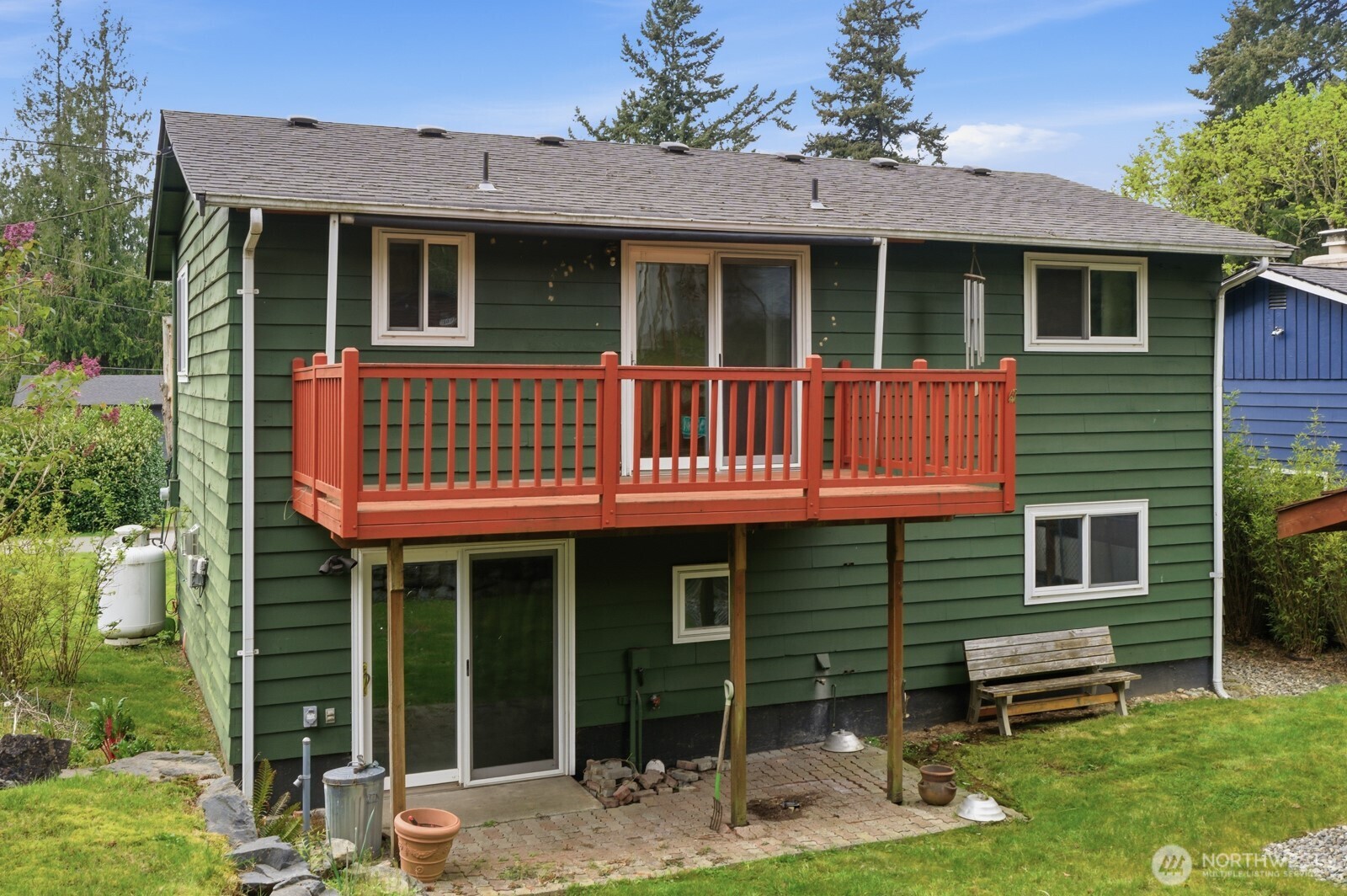 1925 107th Drive SE, Lake Stevens, WA 98258-2008