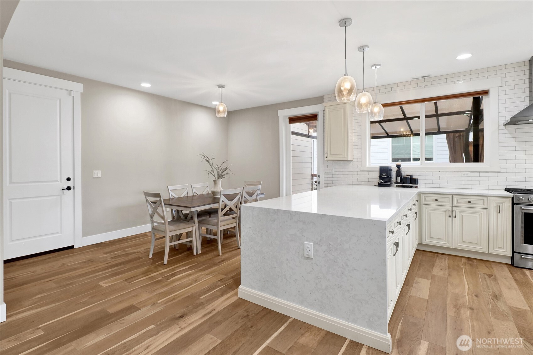 24030 Dolphin Lane , Mount Vernon, WA 98274