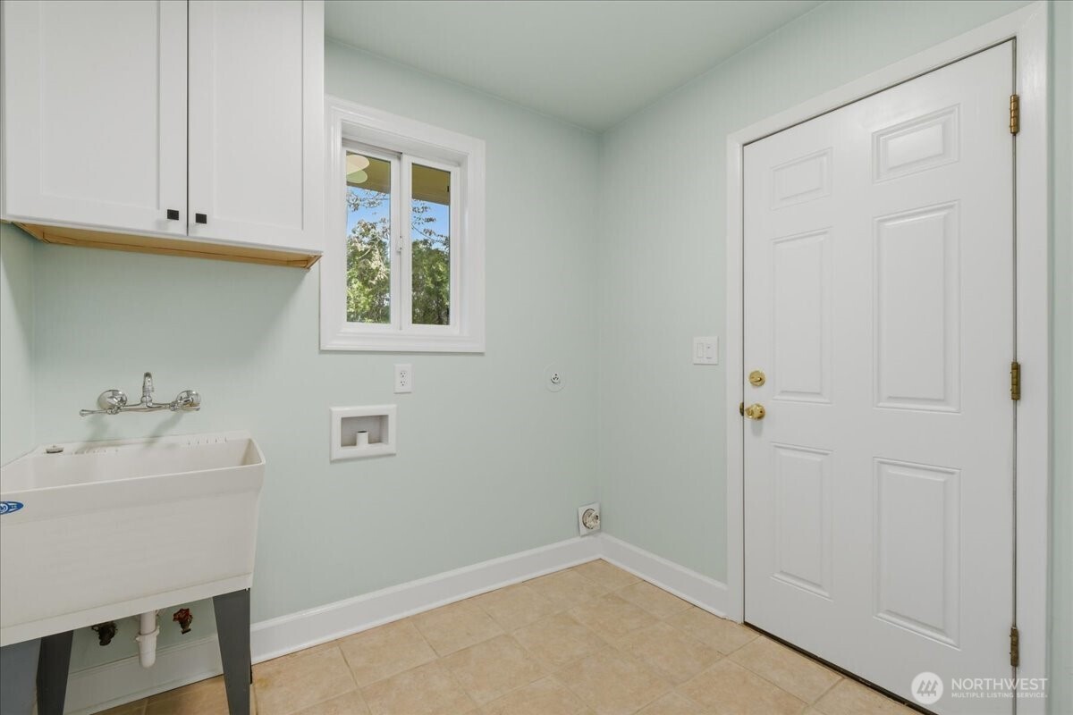 6901 NW Canyon Crest Loop , Vancouver, WA 98665-7434