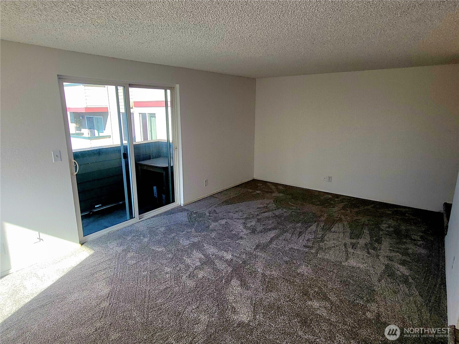 18100 15th Avenue NE #C218, Shoreline, WA 98155-3845