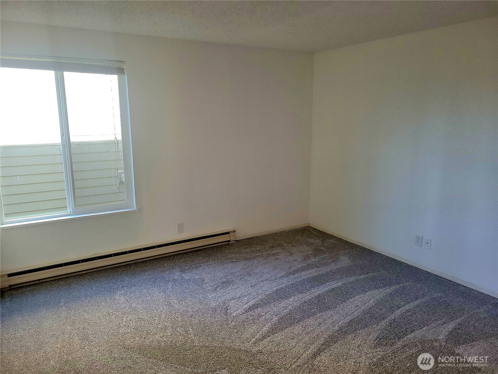 18100 15th Avenue NE #C218, Shoreline, WA 98155-3845