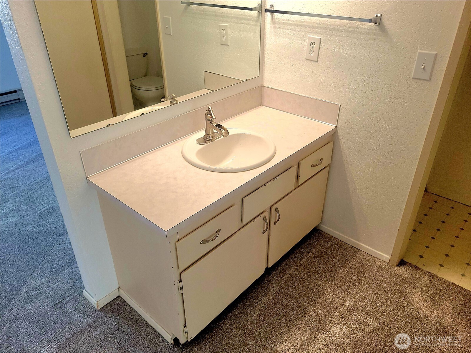 18100 15th Avenue NE #C218, Shoreline, WA 98155-3845