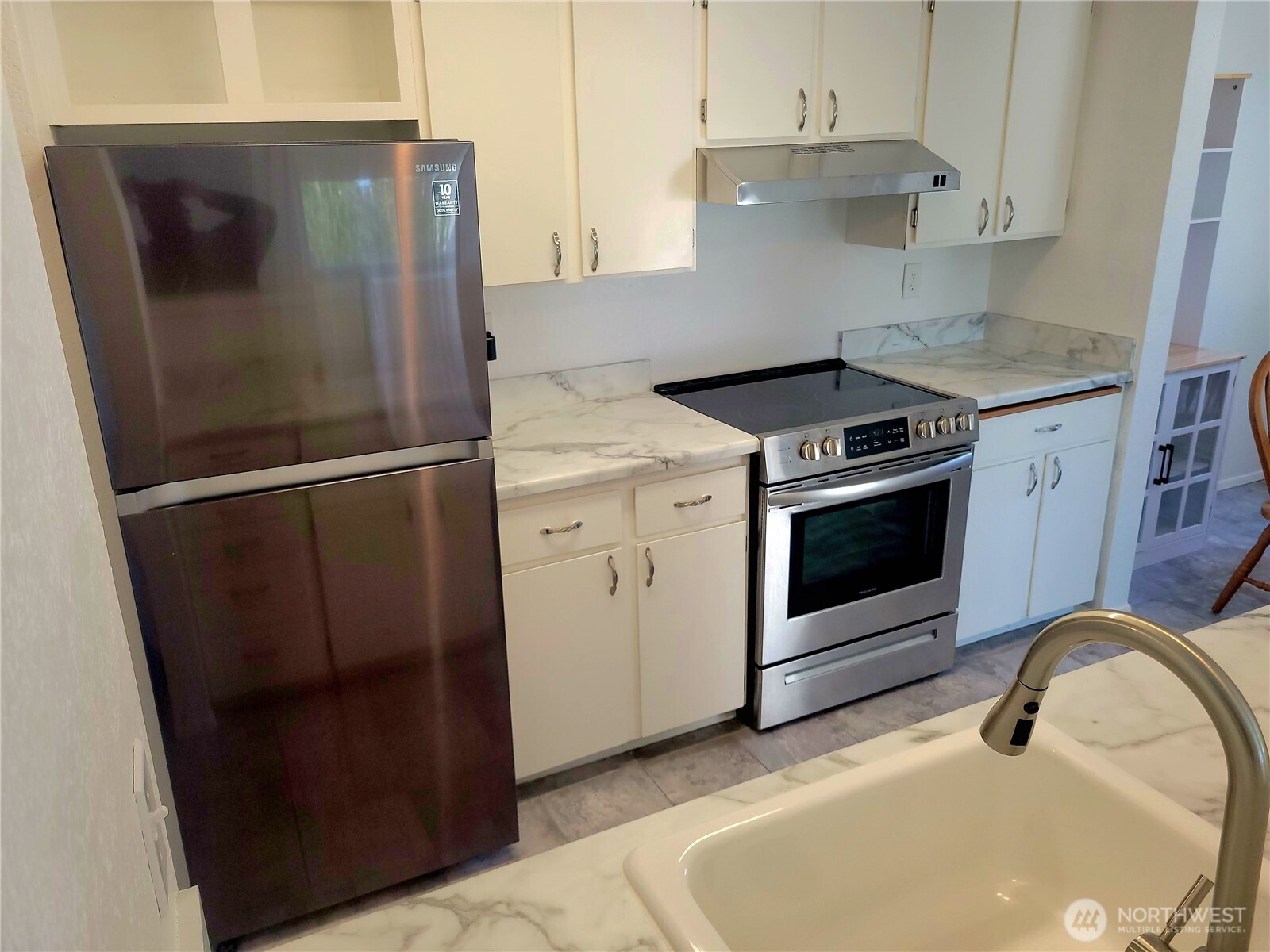 18100 15th Avenue NE #C218, Shoreline, WA 98155-3845