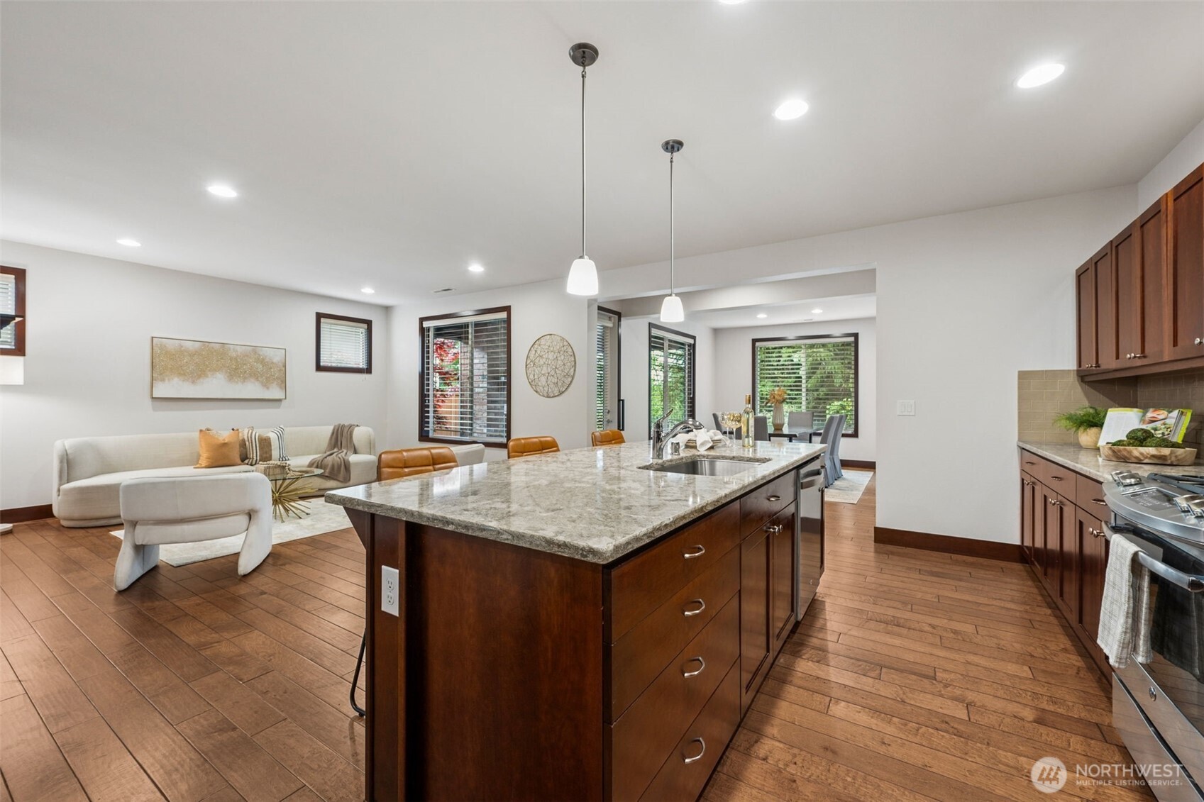 5031 Orcas Street NE, Lacey, WA 98516