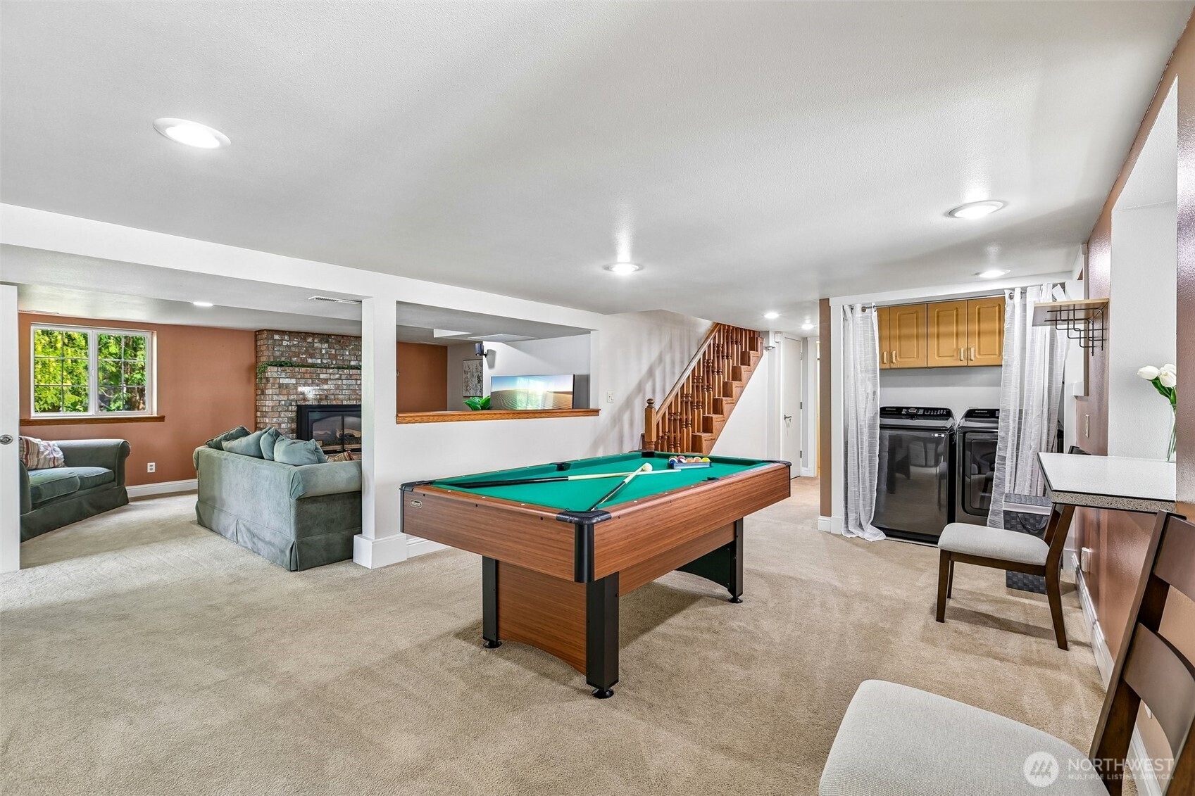 17298 Lake View Boulevard , Mount Vernon, WA 98274