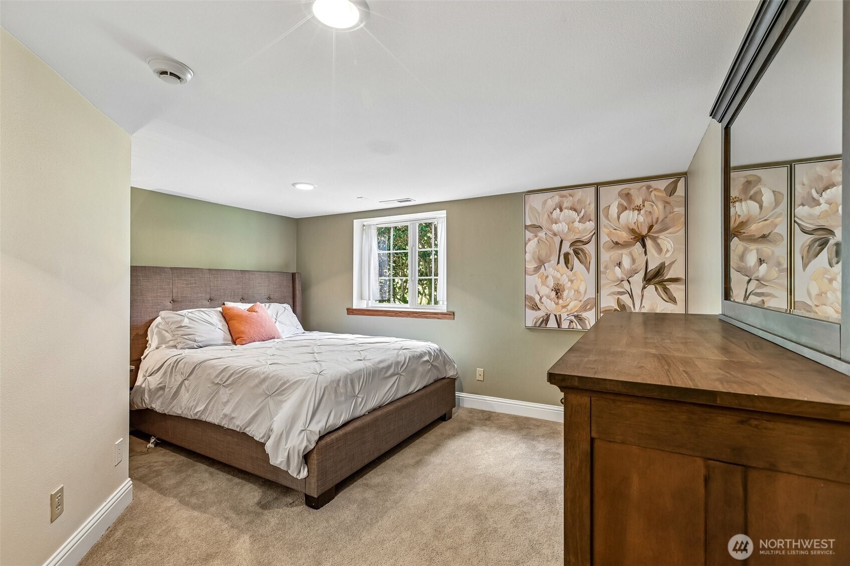 17298 Lake View Boulevard , Mount Vernon, WA 98274