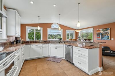 17298 Lake View Boulevard , Mount Vernon, WA 98274 - Photo 7