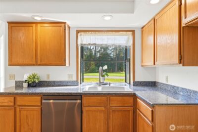 22532 87th Avenue SE, Woodinville, WA 98077 - Photo 13