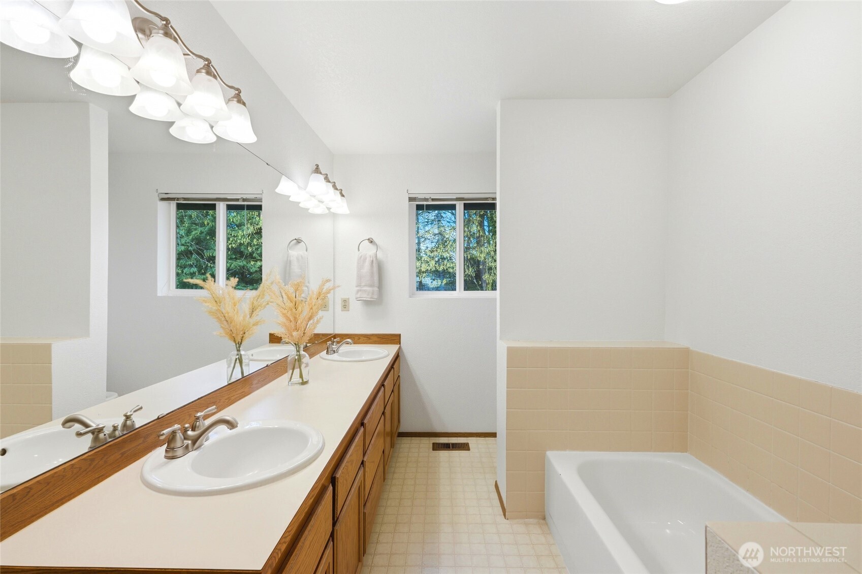 22532 87th Avenue SE, Woodinville, WA 98077