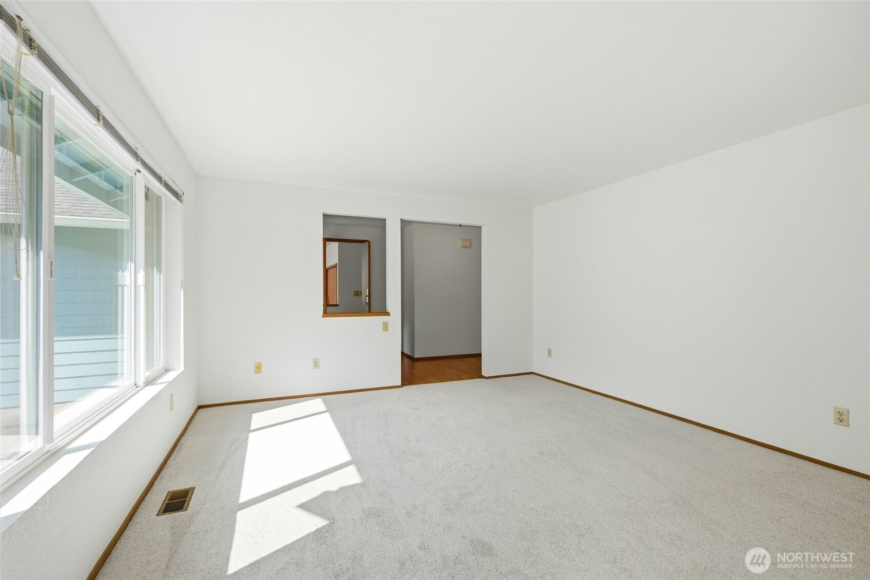 22532 87th Avenue SE, Woodinville, WA 98077
