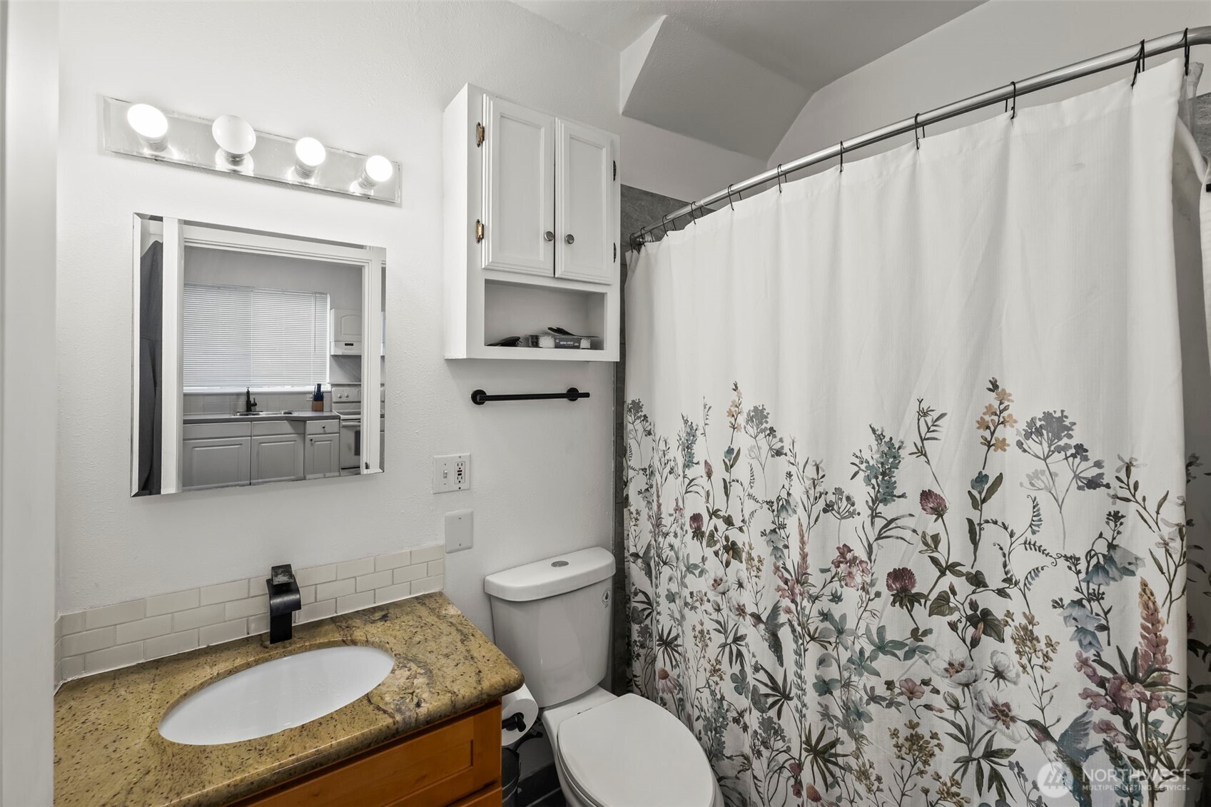 2204 S 12th Street , Tacoma, WA 98405