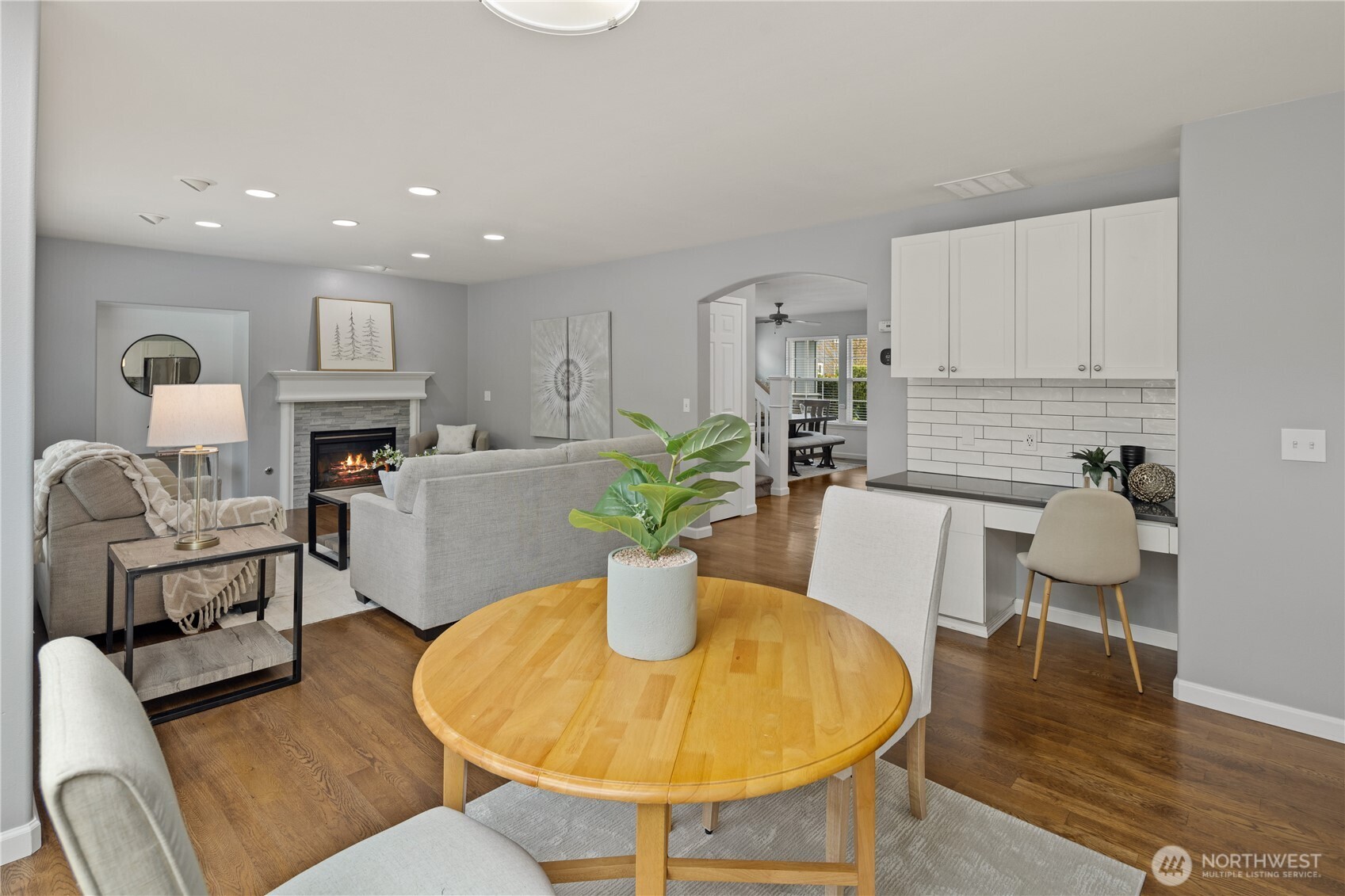 22432 SE 281st Street , Maple Valley, WA 98038