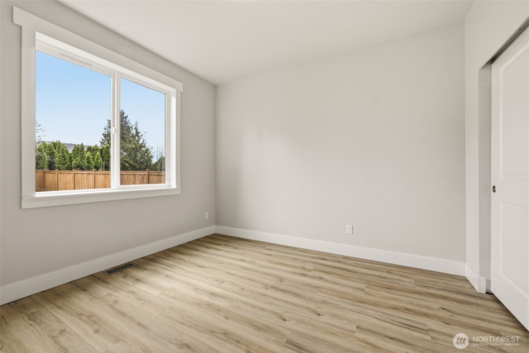 4712 183rd Place SW, Lynnwood, WA 98037