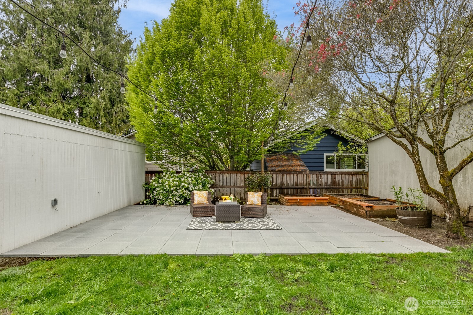 140 NW 78th Street , Seattle, WA 98117