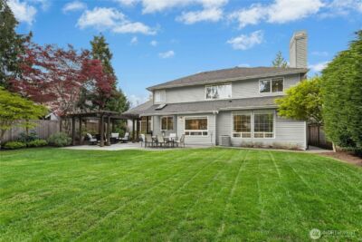 21425 SE 34th Place , Sammamish, WA 98075 - Photo 17