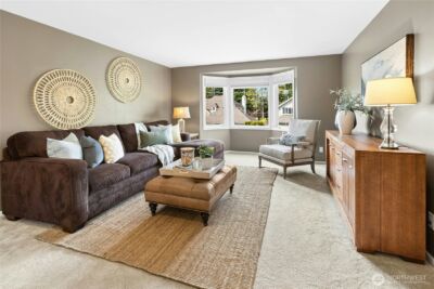 21425 SE 34th Place , Sammamish, WA 98075 - Photo 32