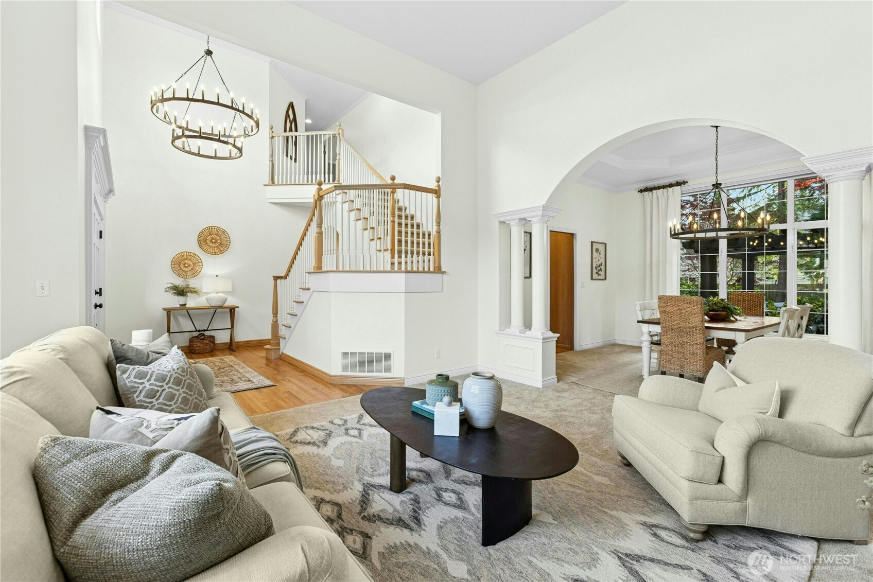 21425 SE 34th Place , Sammamish, WA 98075