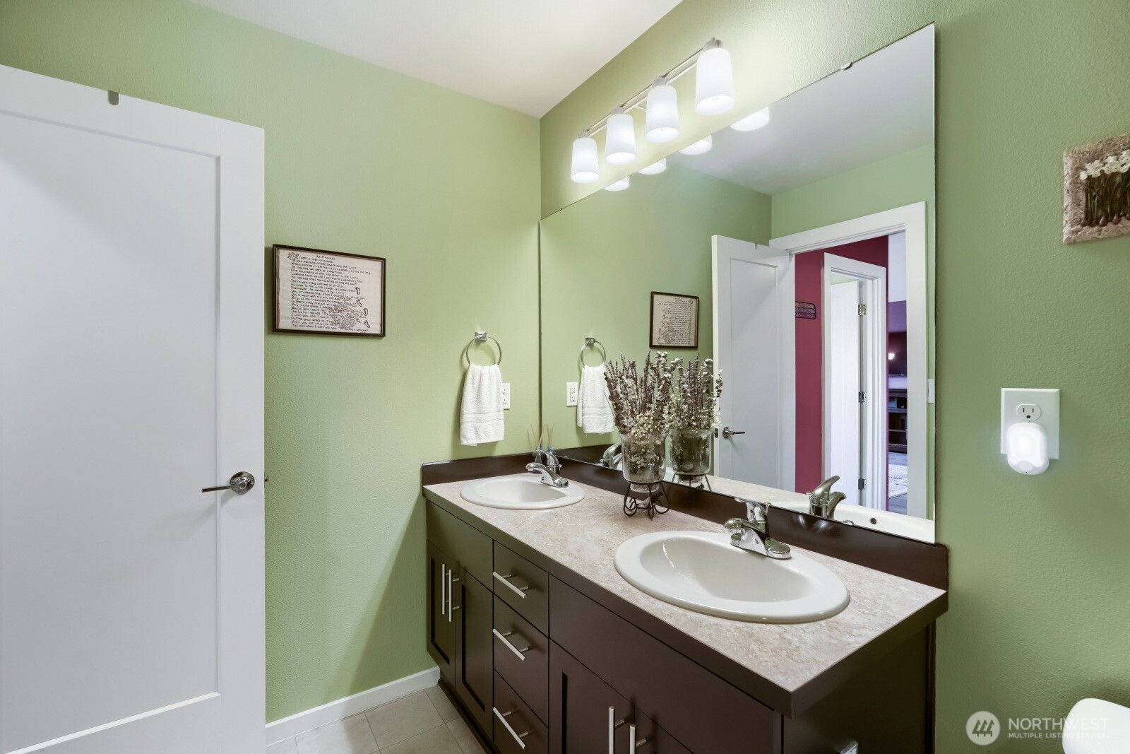 10701 SE 188th Street , Renton, WA 98055