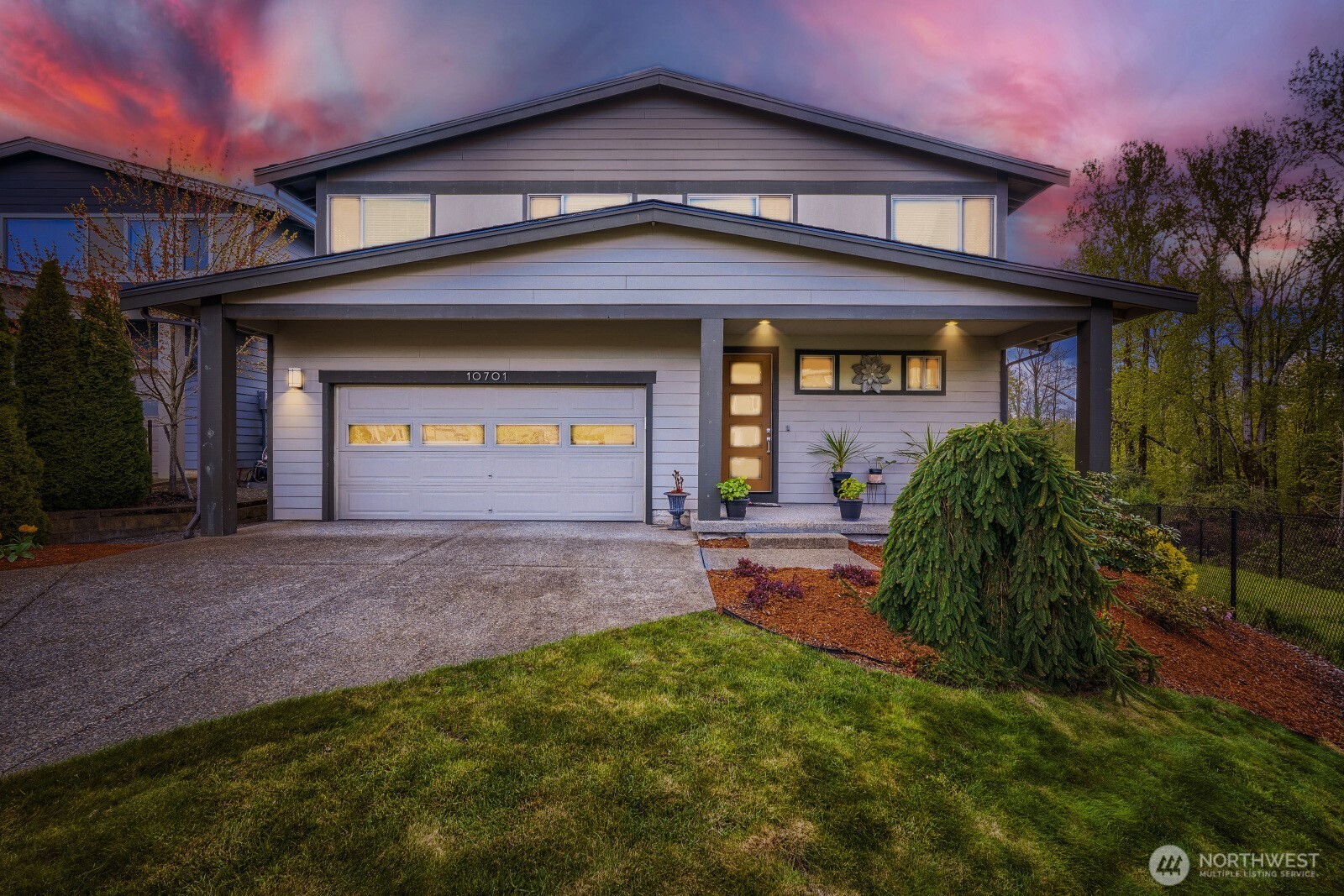10701 SE 188th Street , Renton, WA 98055