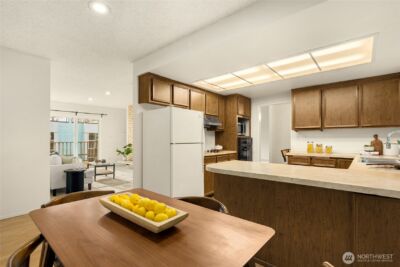 12511 37th Avenue NE, Seattle, WA 98125 - Photo 13