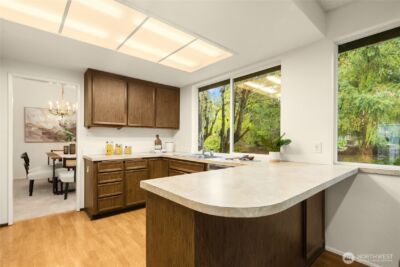 12511 37th Avenue NE, Seattle, WA 98125 - Photo 14