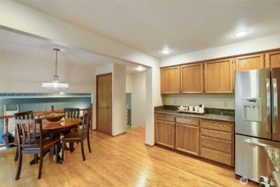 20525 NE 68th Street , Redmond, WA 98053 - Photo 8