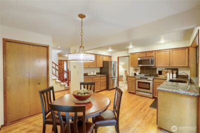 20525 NE 68th Street , Redmond, WA 98053 - Photo 10