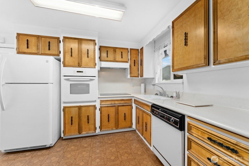 15714 64TH Avenue Ct E, Puyallup, WA 98375