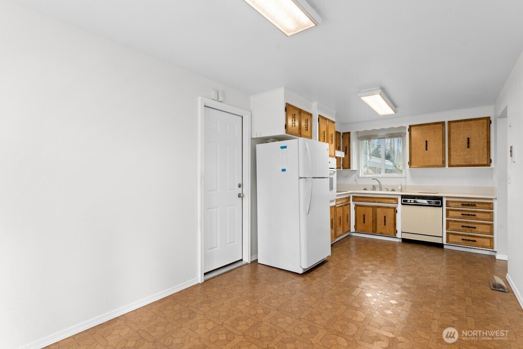 15714 64TH Avenue Ct E, Puyallup, WA 98375