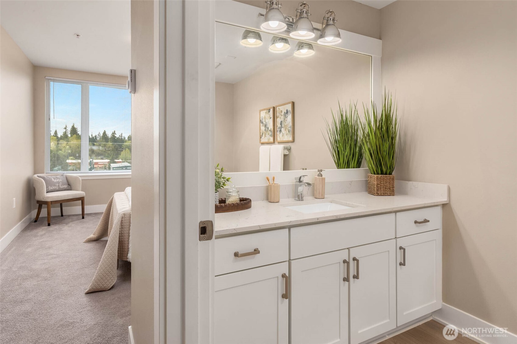 11415 Slater Avenue NE #206, Kirkland, WA 98033