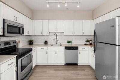 11415 Slater Avenue NE #206, Kirkland, WA 98033 - Photo 12