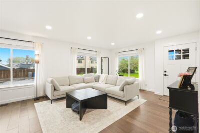 115 1/2 3rd Avenue SW, Pacific, WA 98047 - Photo 7