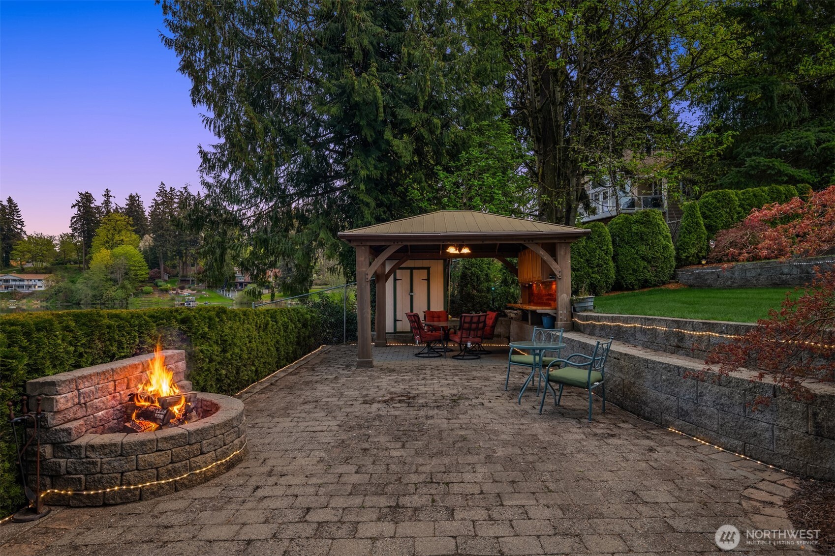 3824 S 348th Street , Auburn, WA 98001
