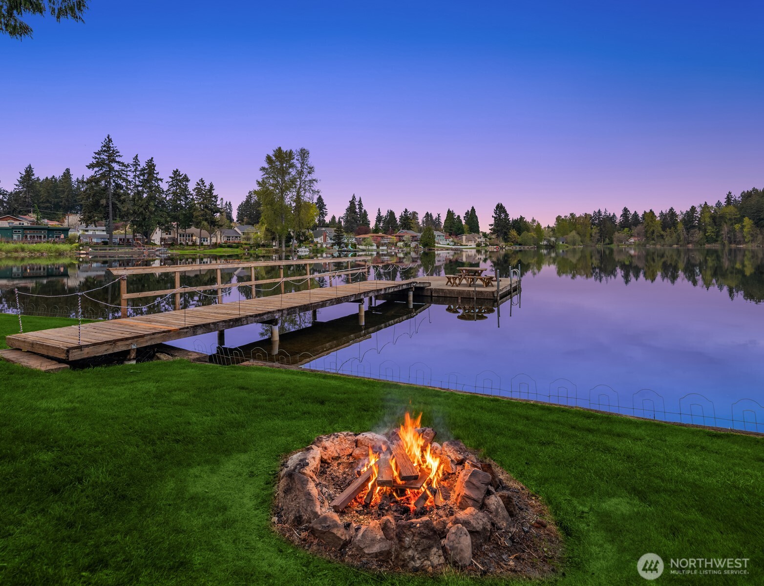 3824 S 348th Street , Auburn, WA 98001