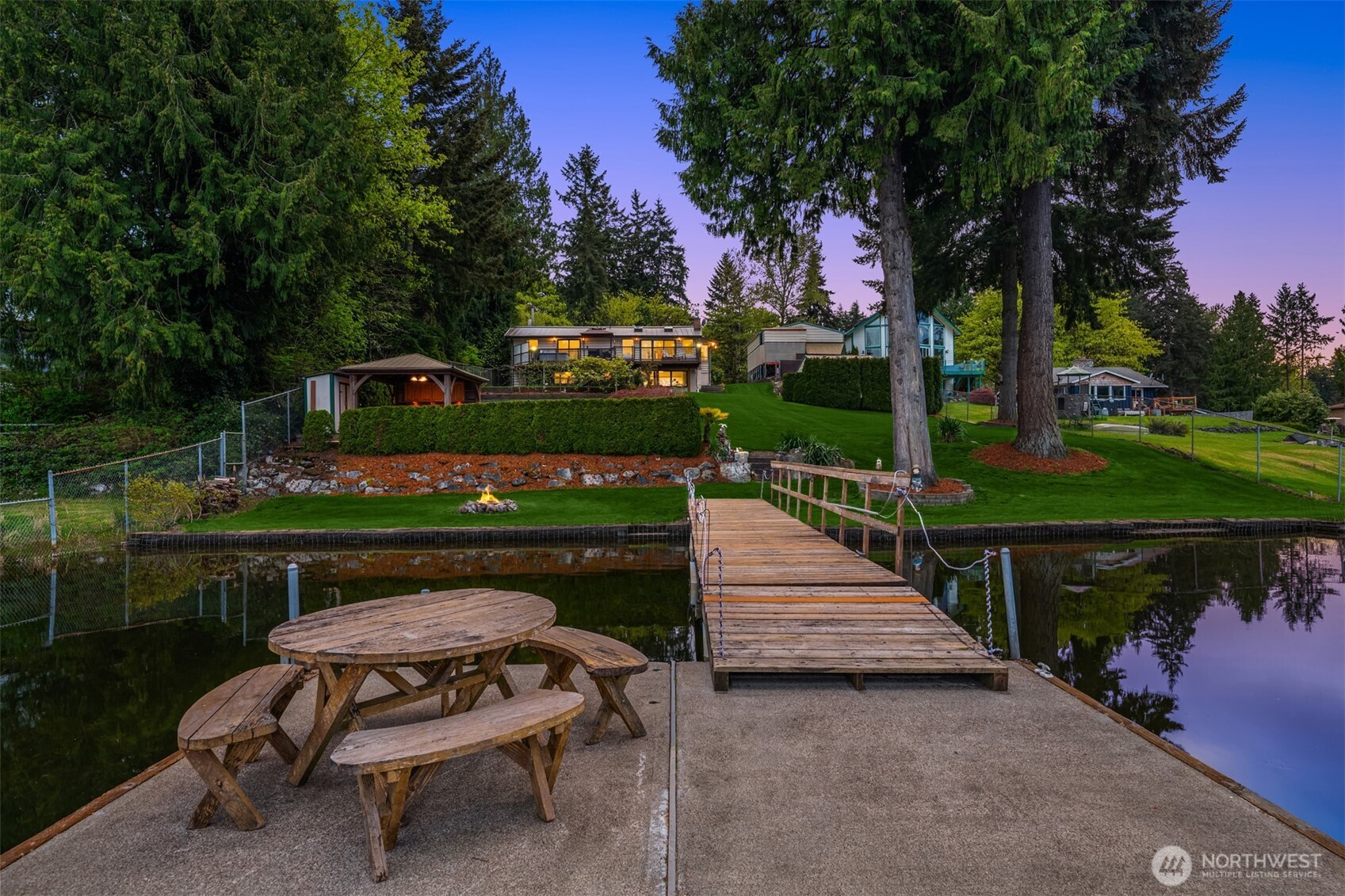3824 S 348th Street , Auburn, WA 98001