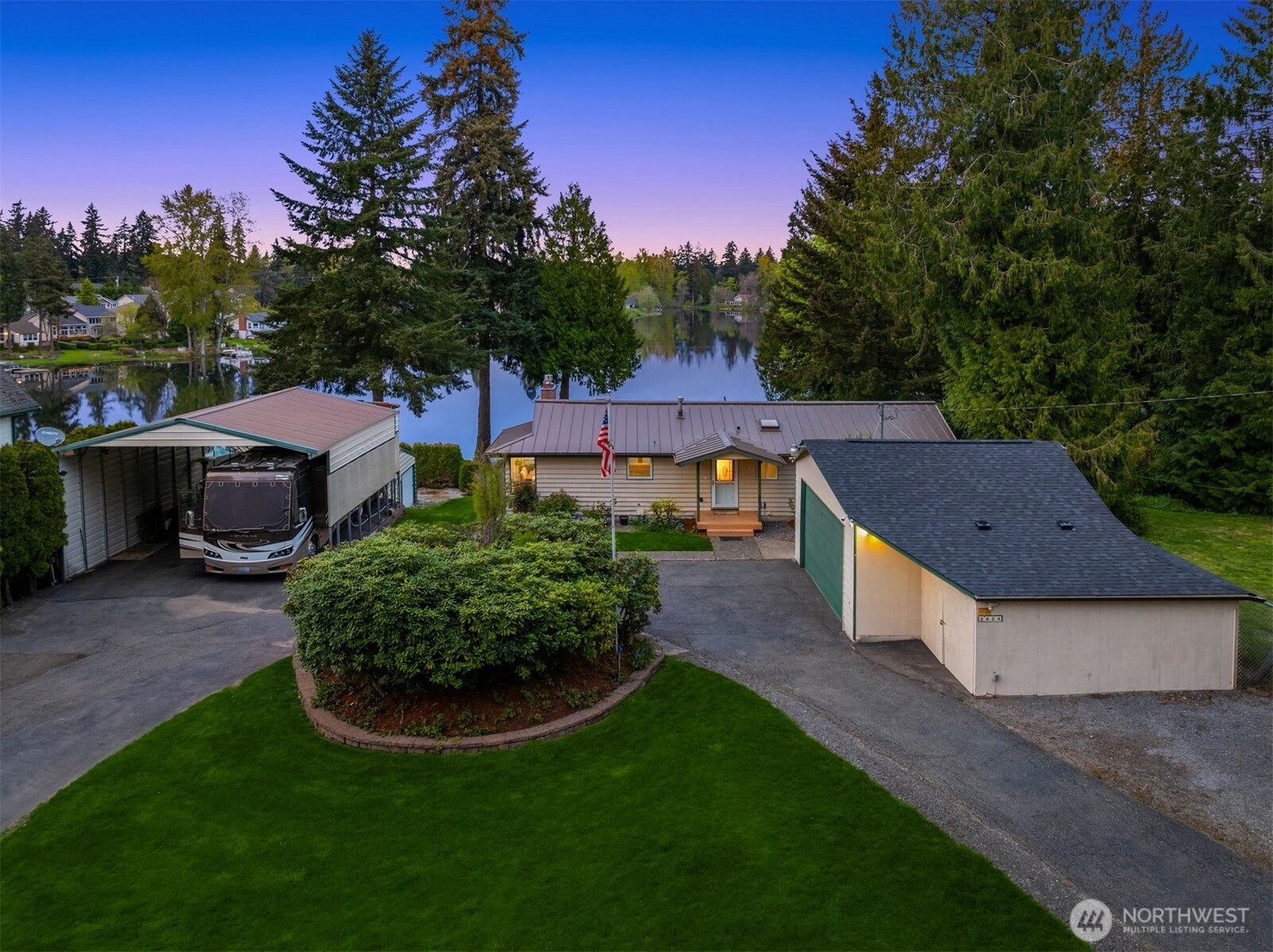3824 S 348th Street , Auburn, WA 98001