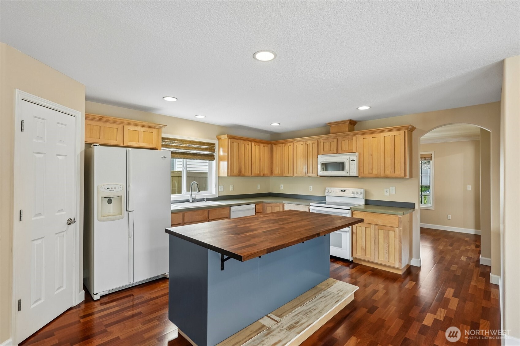 802 NW 17th Avenue , Battle Ground, WA 98604