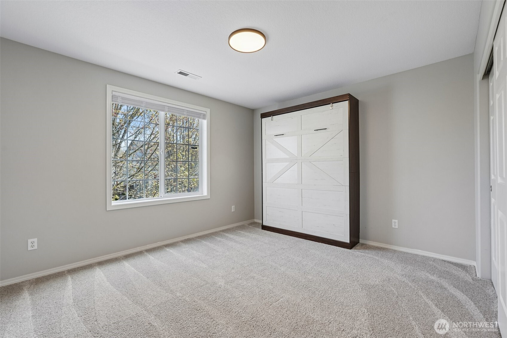 802 NW 17th Avenue , Battle Ground, WA 98604